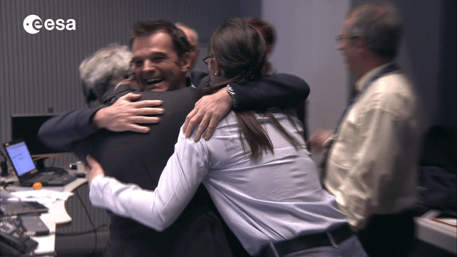 Wanna be in that touchdown sandwich with you, Andrea Accomazzo